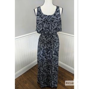 Merona maxi dress size small